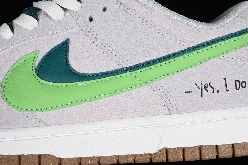 All Categories Nk SB Dunk Series Nk SB Dunk Low Low-top sneakers Cost-effective version Nk SB Dunk Low "85" double hook SB low-top sports and leisure sneakers DO9457-107